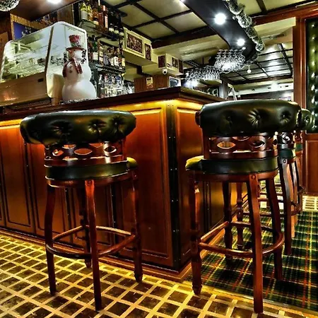 Luxury Studio1 In Friends *